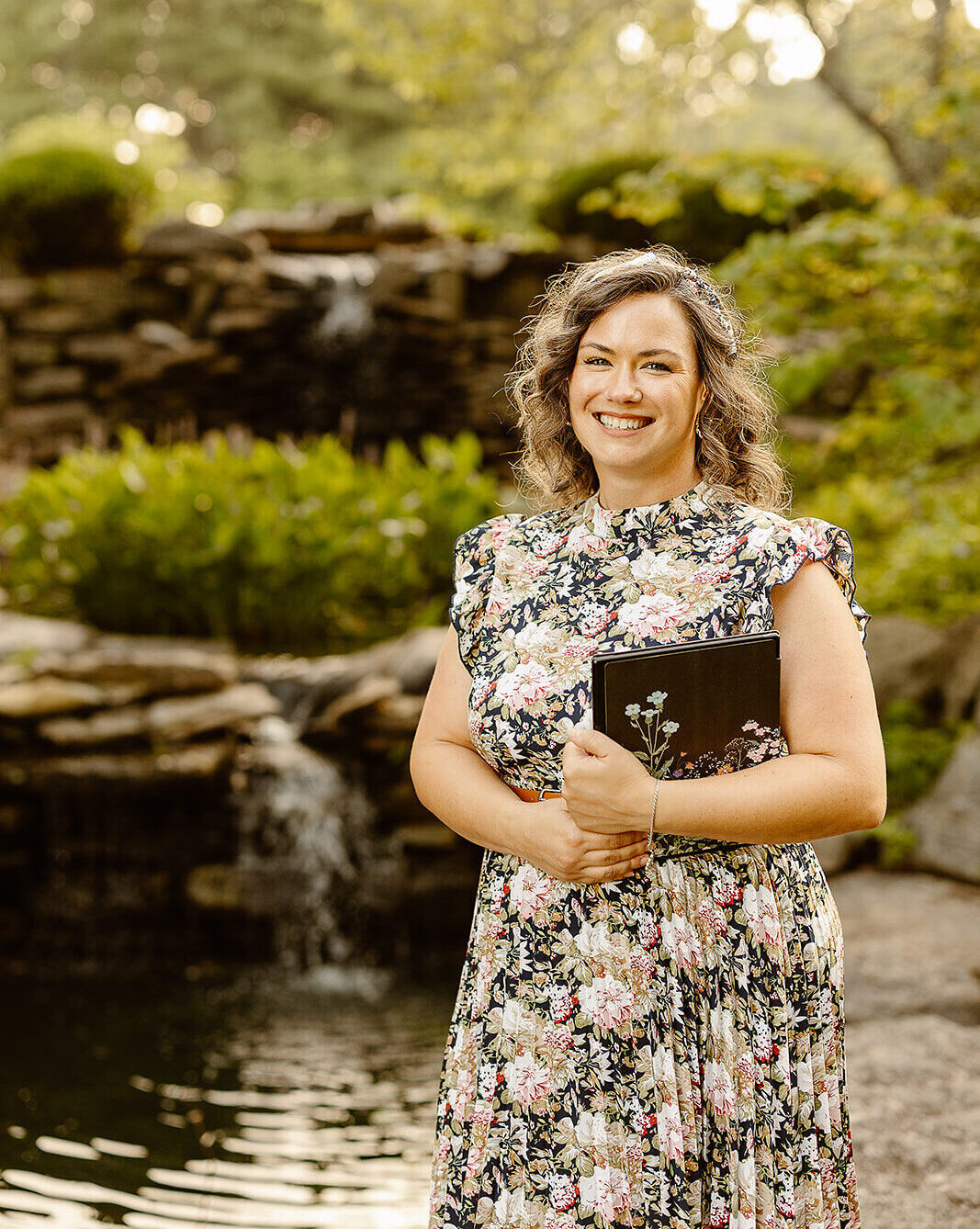 elope lex owner Paige Dooley