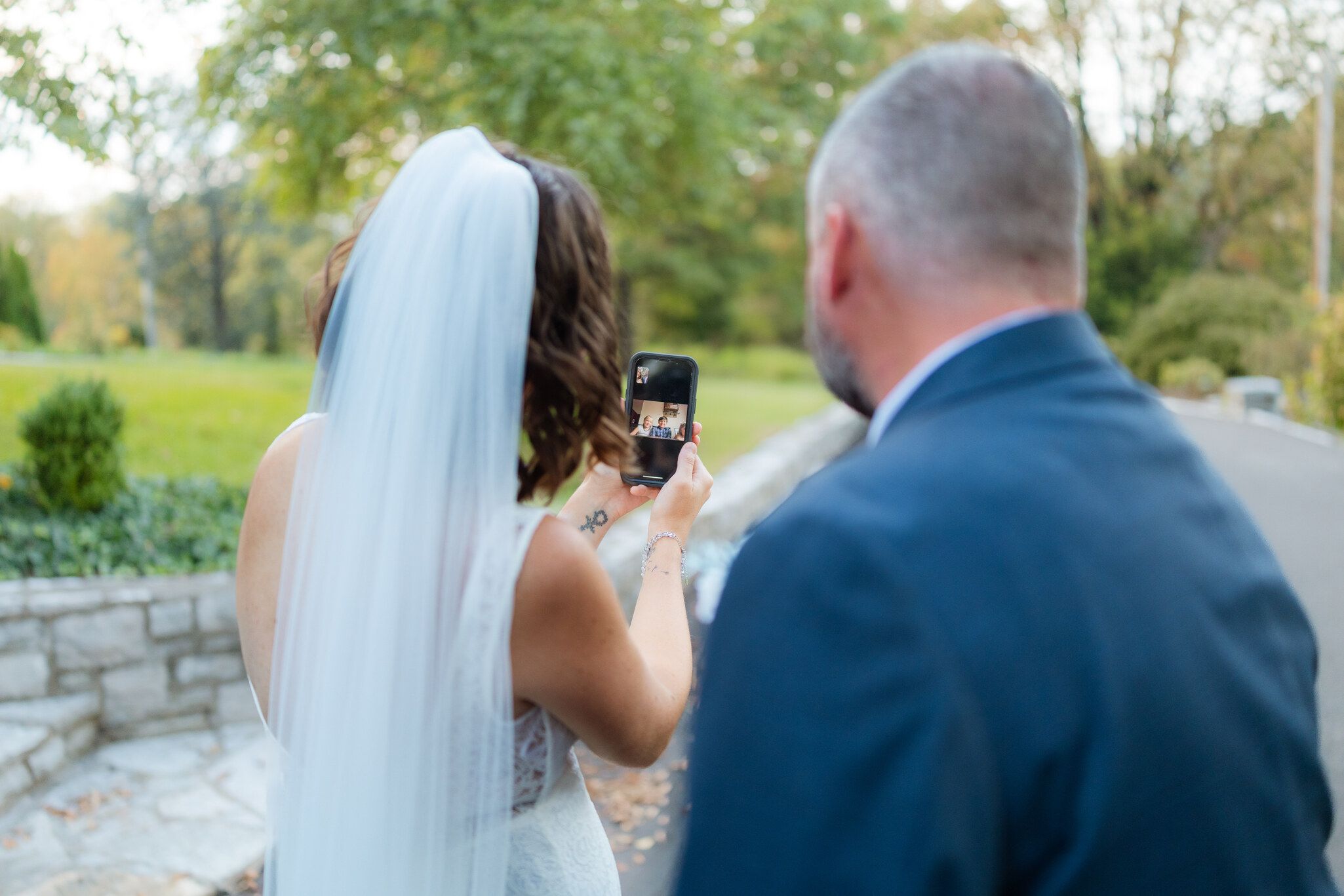 contact elope lexington